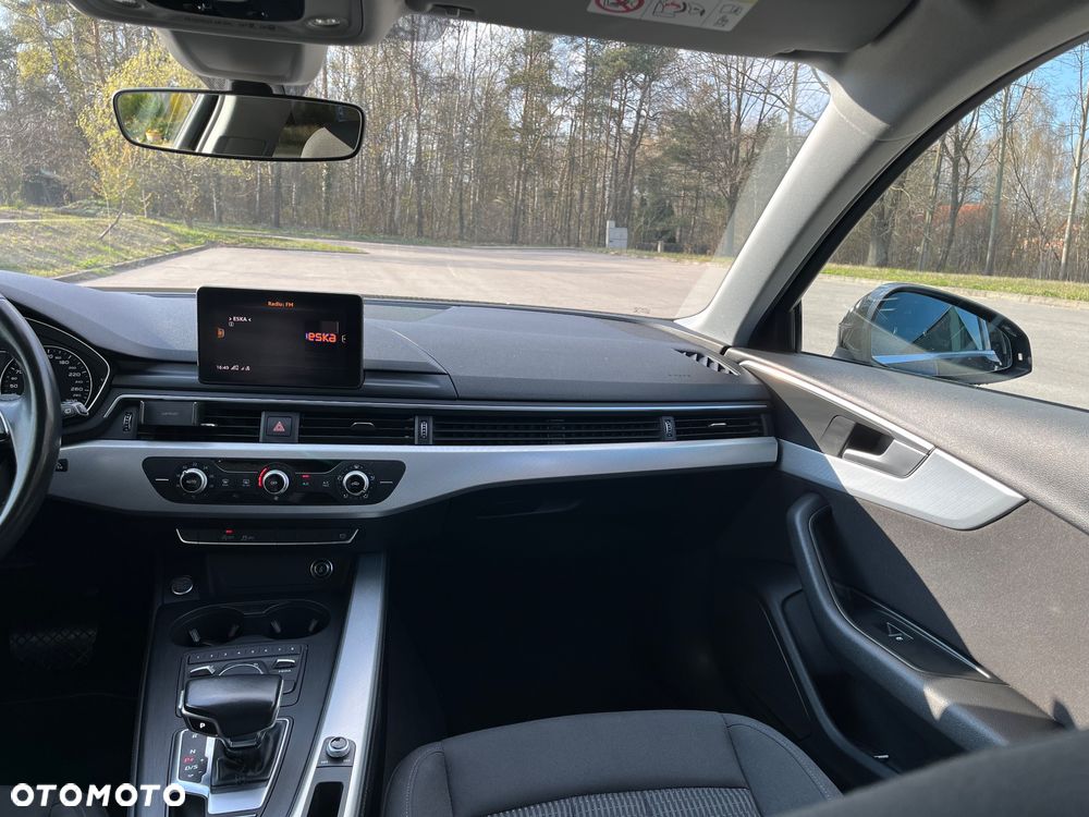 Audi A4 Avant 35 TDI S tronic - 14