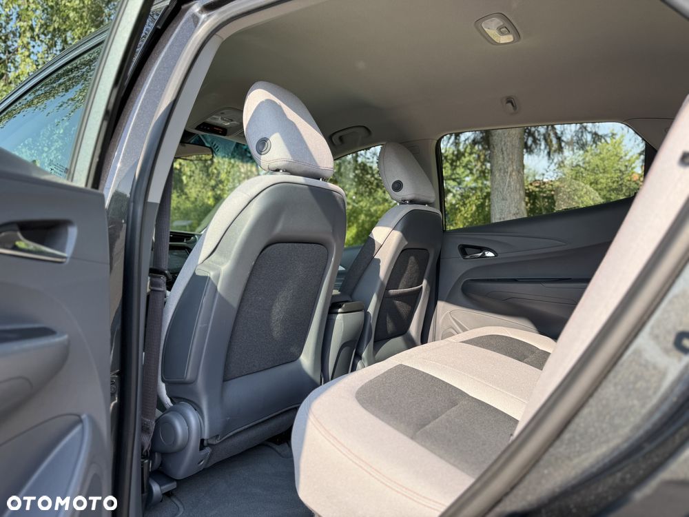 Chevrolet Bolt - 35