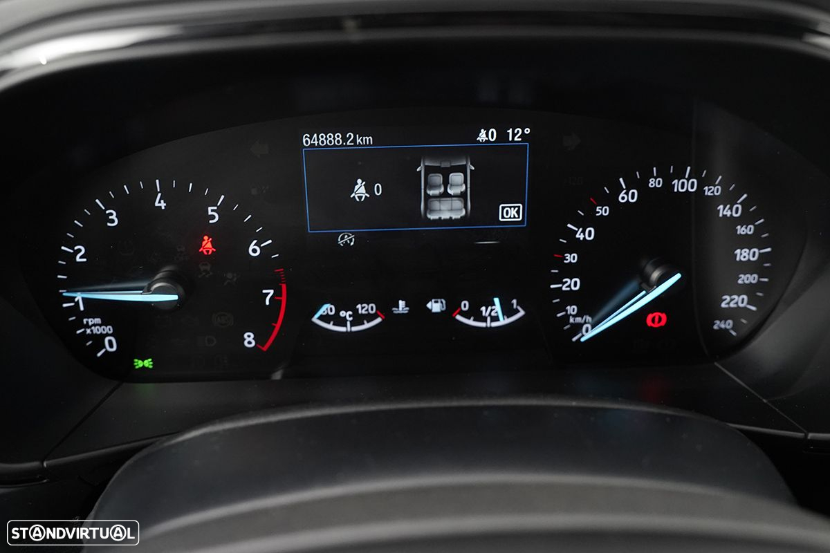 Ford Focus 1.0 EcoBoost MHEV ST-Line - 16