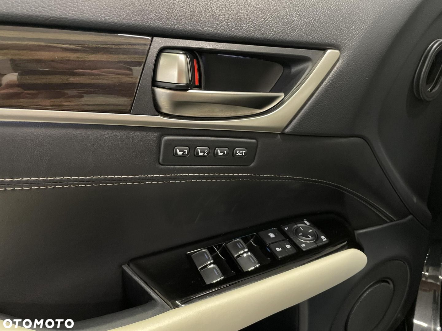 Lexus GS 300h Elegance - 26
