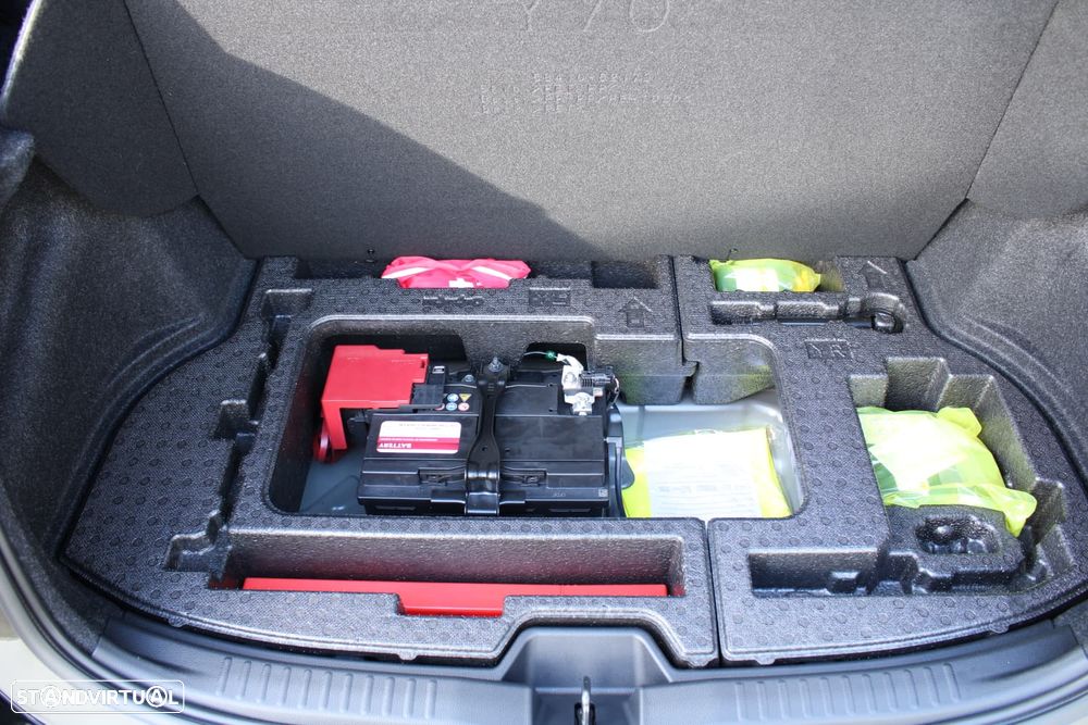 Toyota GR Yaris c/ High-Performance-Pack - 36