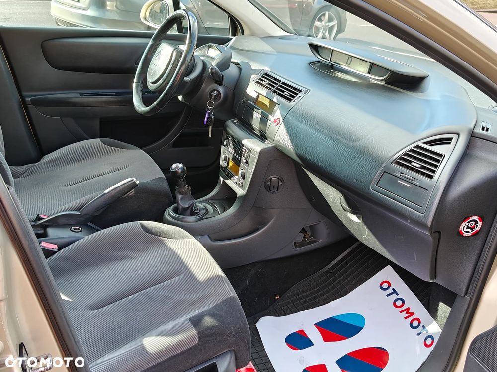 Citroën C4 1.6 16V Impress - 18