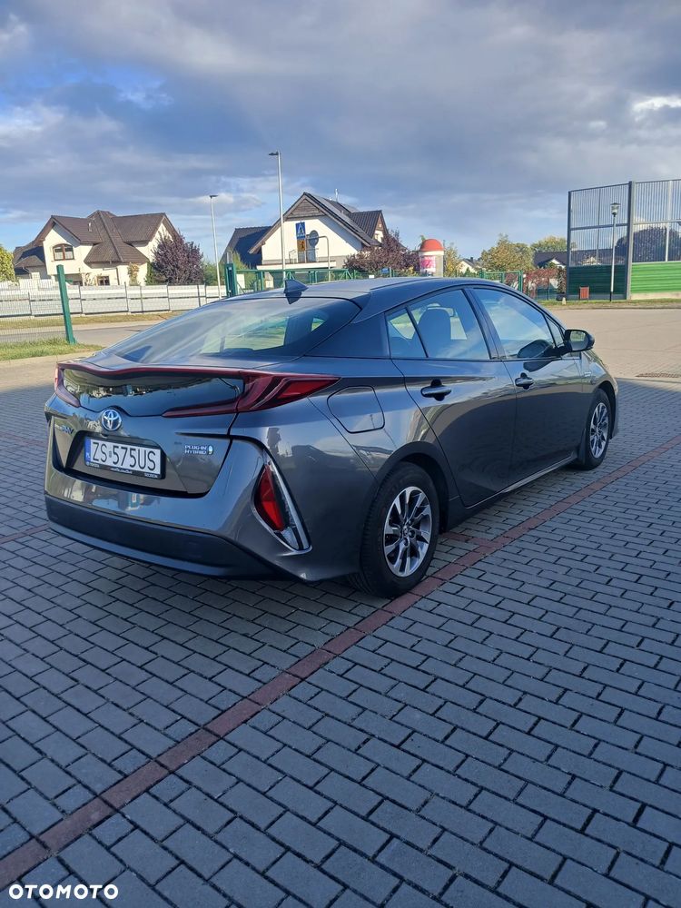 Toyota Prius - 6