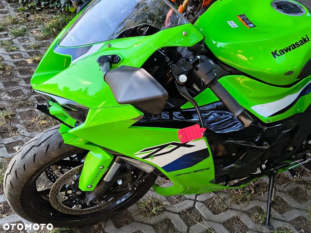 Kawasaki ZX - 27