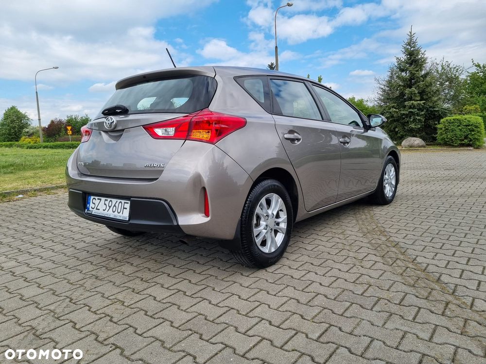 Toyota Auris 1.33 VVT-i Active - 7