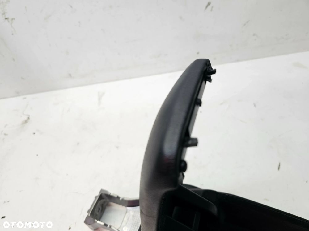 PODŁOKIETNIK PRZÓD REGULOWANY AUDI A3 8P 8P0864207B 6PS SOUL - 9