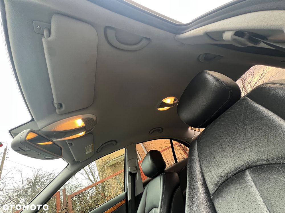 Mercedes-Benz Klasa E 280 4-Matic Elegance - 21