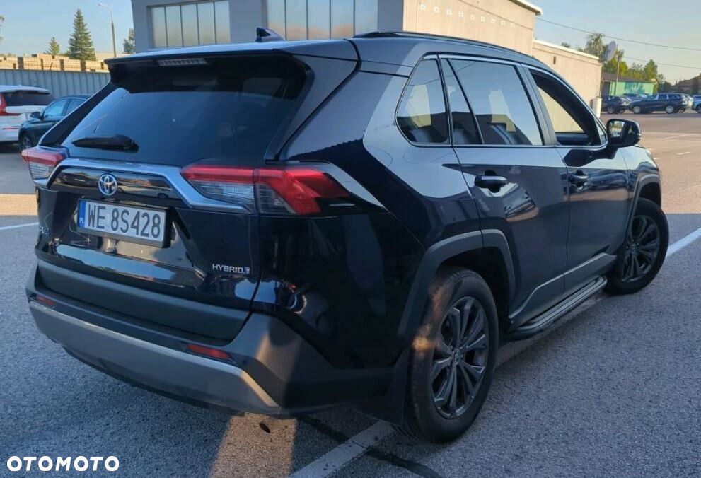 Toyota RAV4 - 4