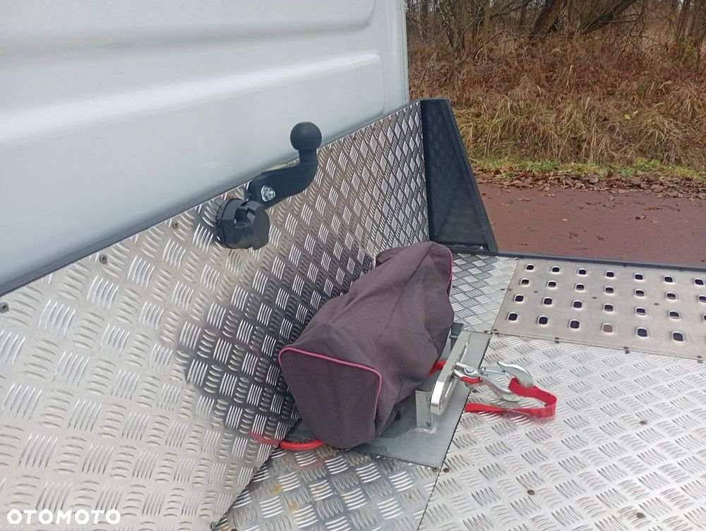 Iveco Daily 35S14 - 15