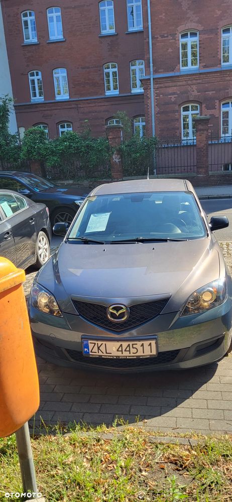 Mazda 3 - 4