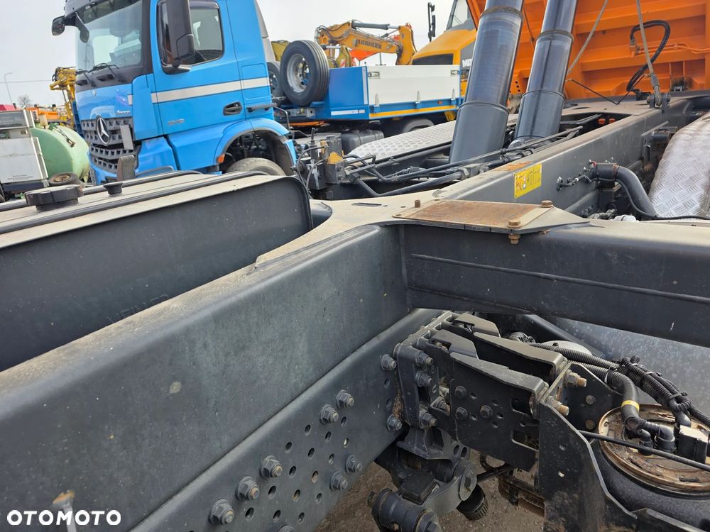 Mercedes-Benz Arocs 4145 8x6 Bordmatik z Niemiec - 10