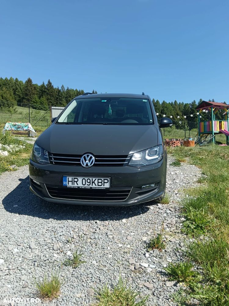 Volkswagen Sharan 2.0 TDI DSG BlueMotion Technology Highline - 4