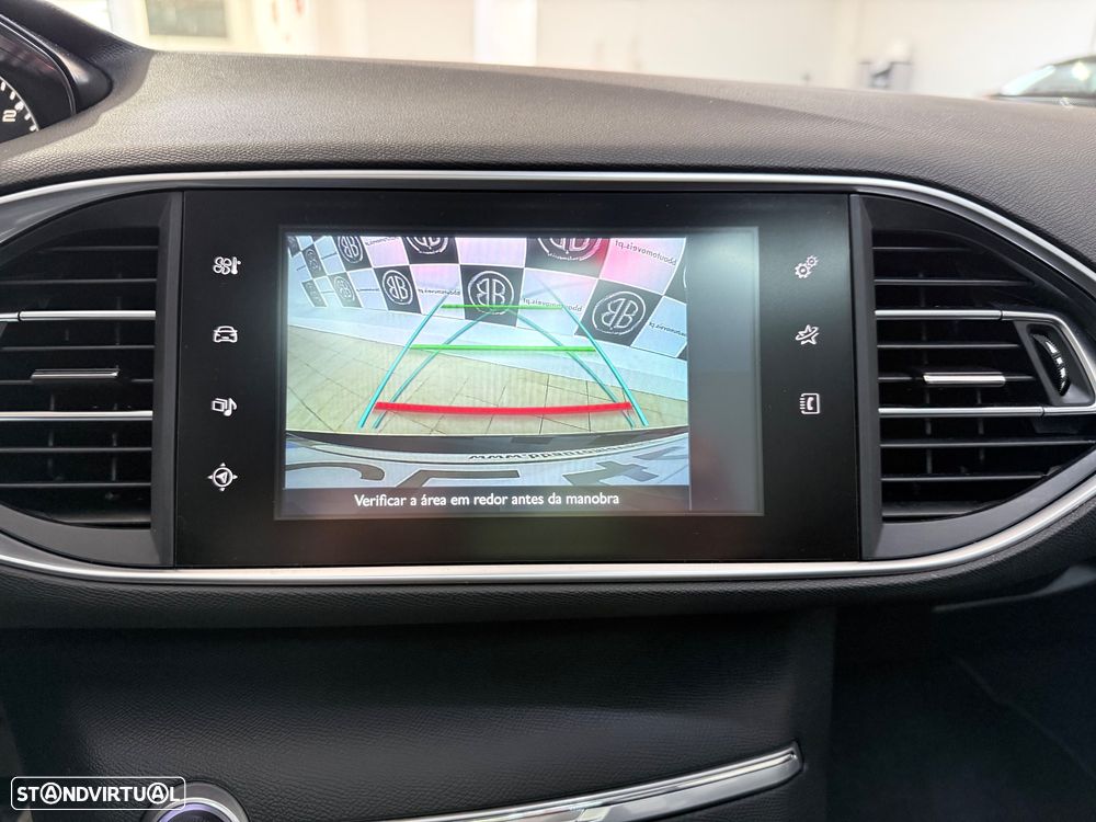 Peugeot 308 PureTech 130 GPF EAT8 Stop & Start Allure Pack - 18