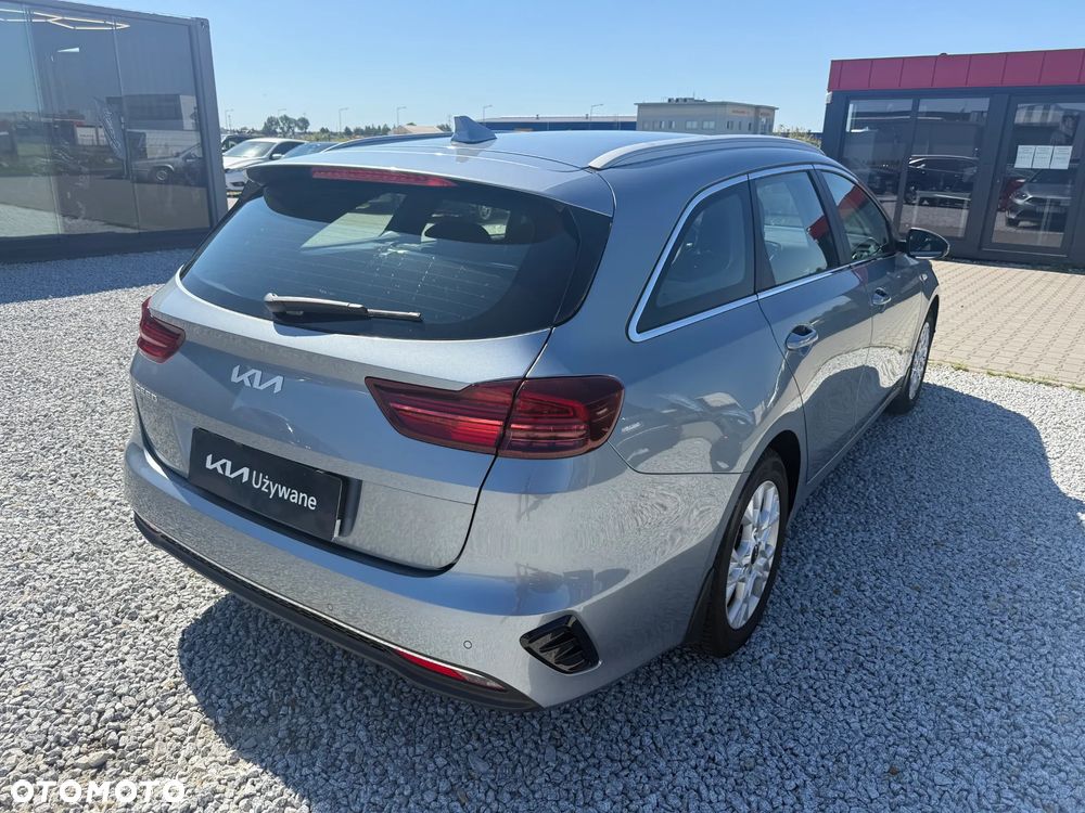 Kia Ceed 1.5 T-GDI M - 5