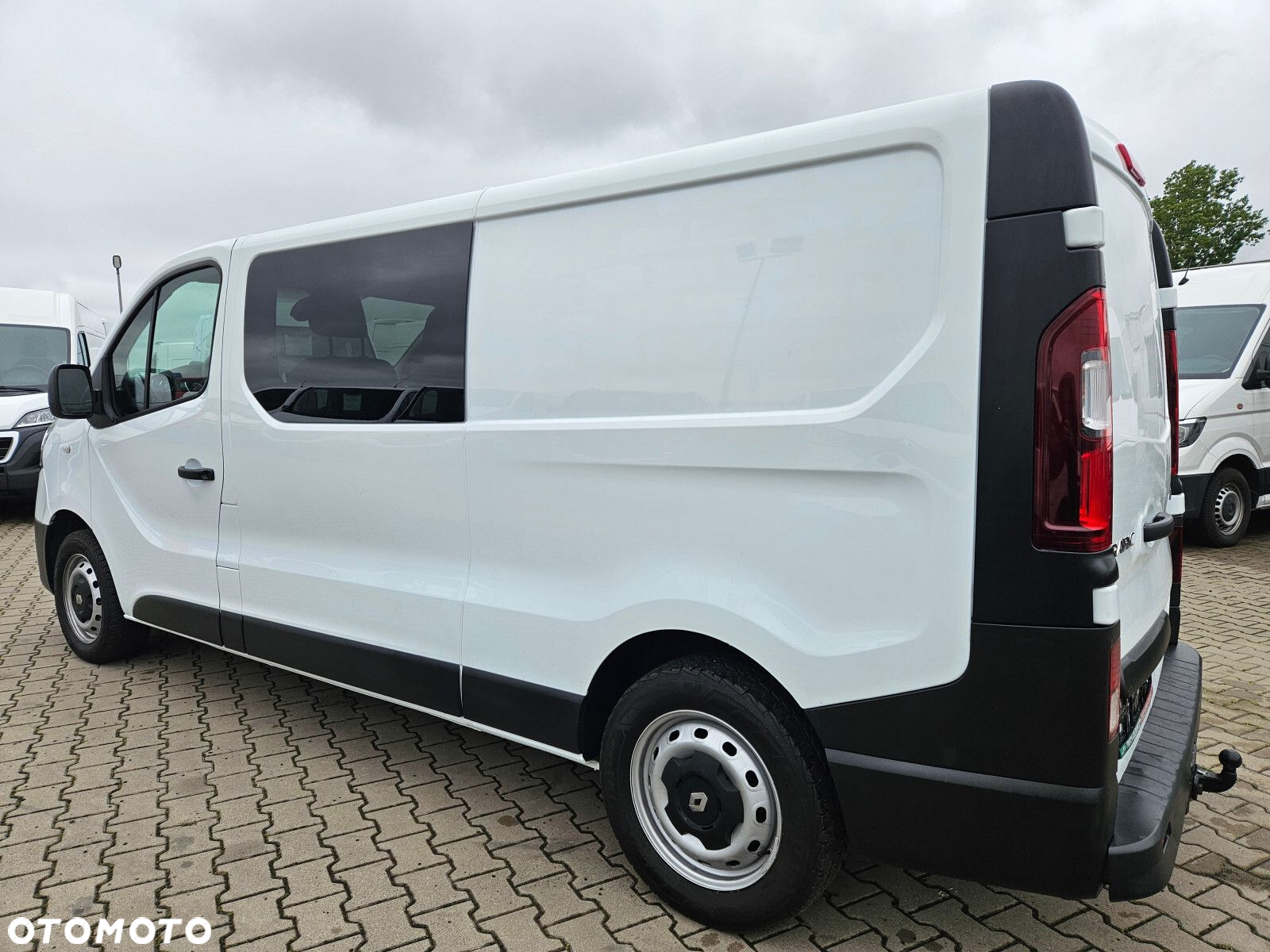 Renault Trafic L2H1 *84900zł NETTO* Brygadówka 6 osób 2.0dCi/120KM - 10