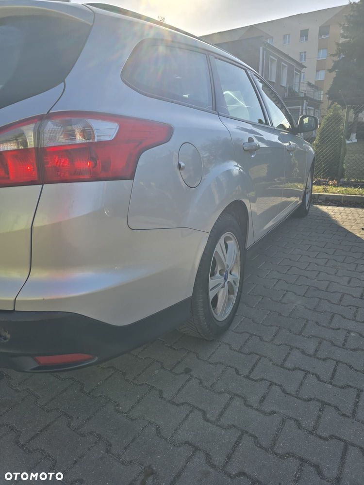Ford Focus 1.6 TDCi Edition - 6
