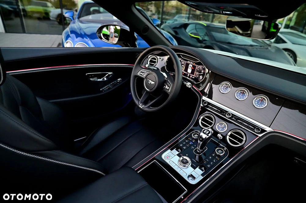 Bentley Continental GT - 17
