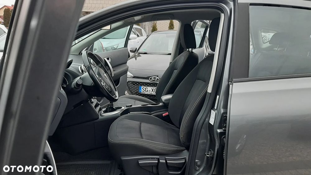 Nissan Qashqai - 6