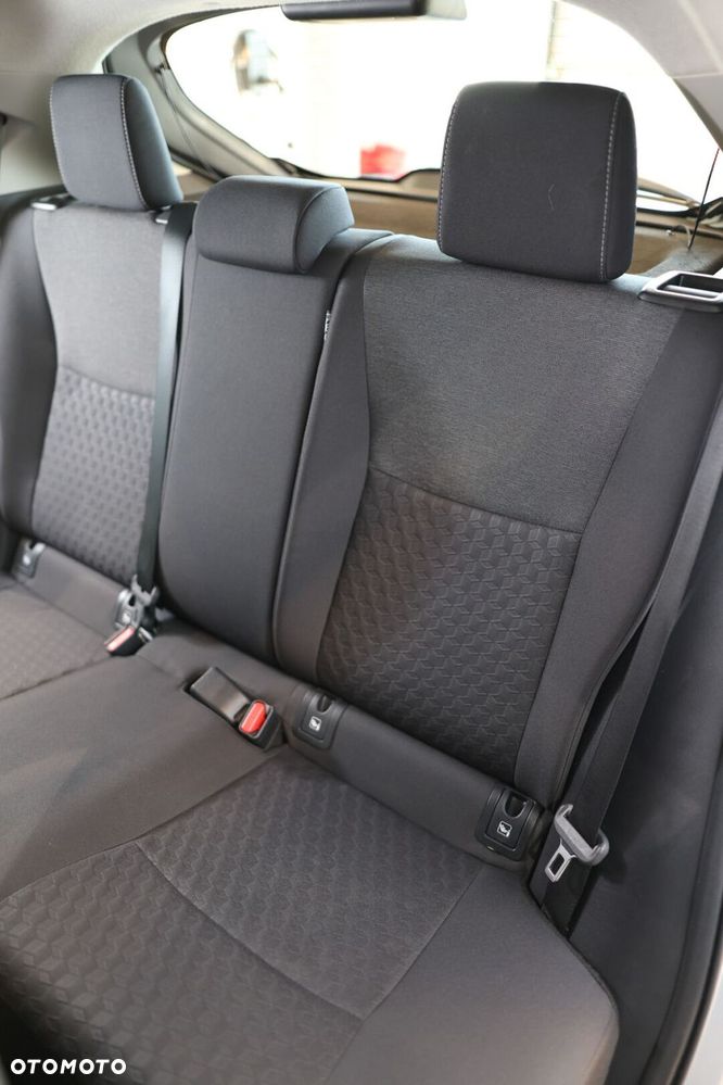 Toyota Yaris - 15