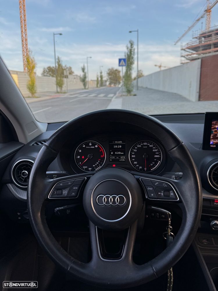 Audi Q2 - 12