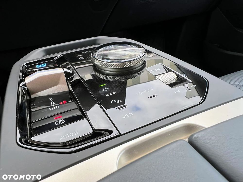 BMW iX M60 111.5kWh - 9