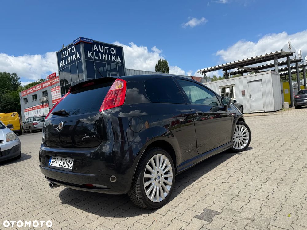 Fiat Punto 1.4 16V Dynamic - 3