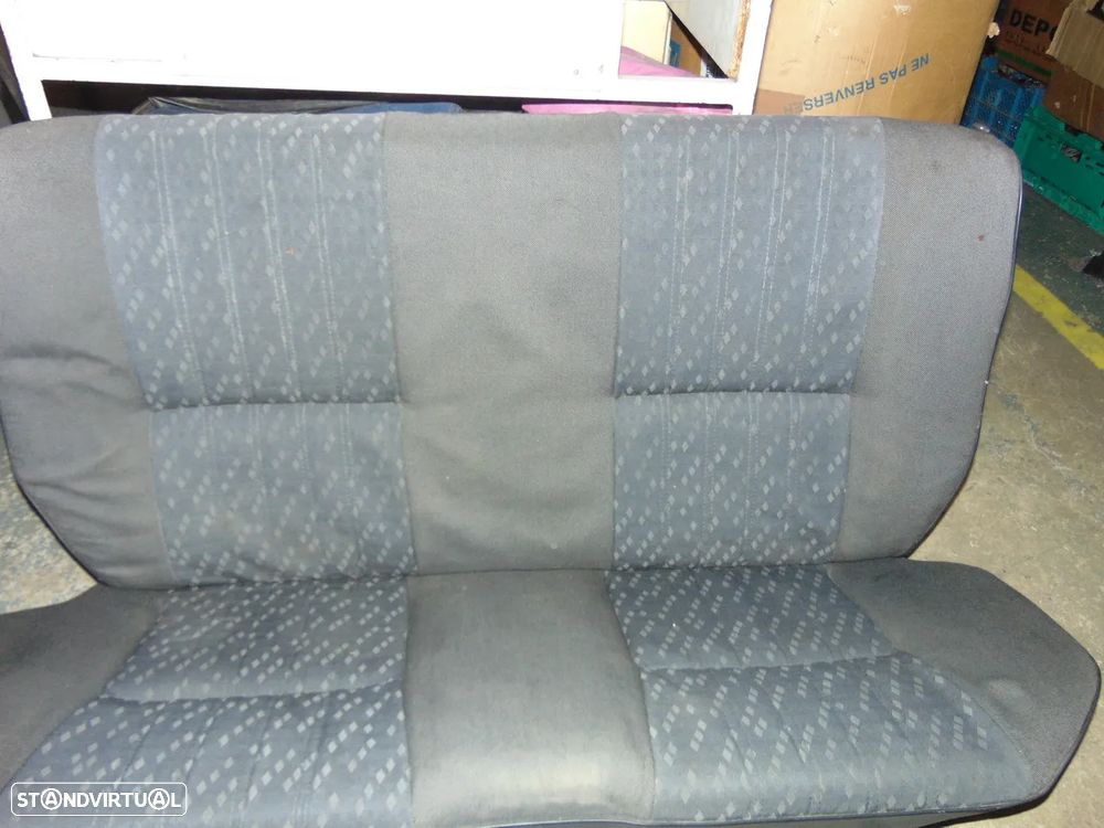 Toyota Corolla DX bancos - 10