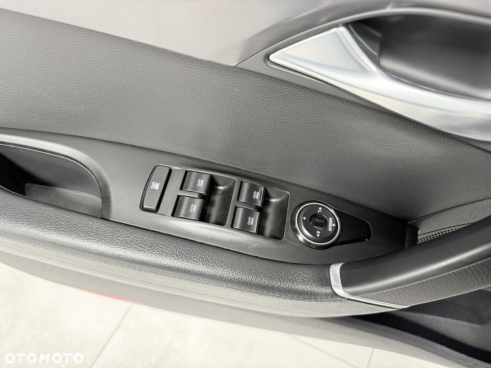 Hyundai i40 - 39