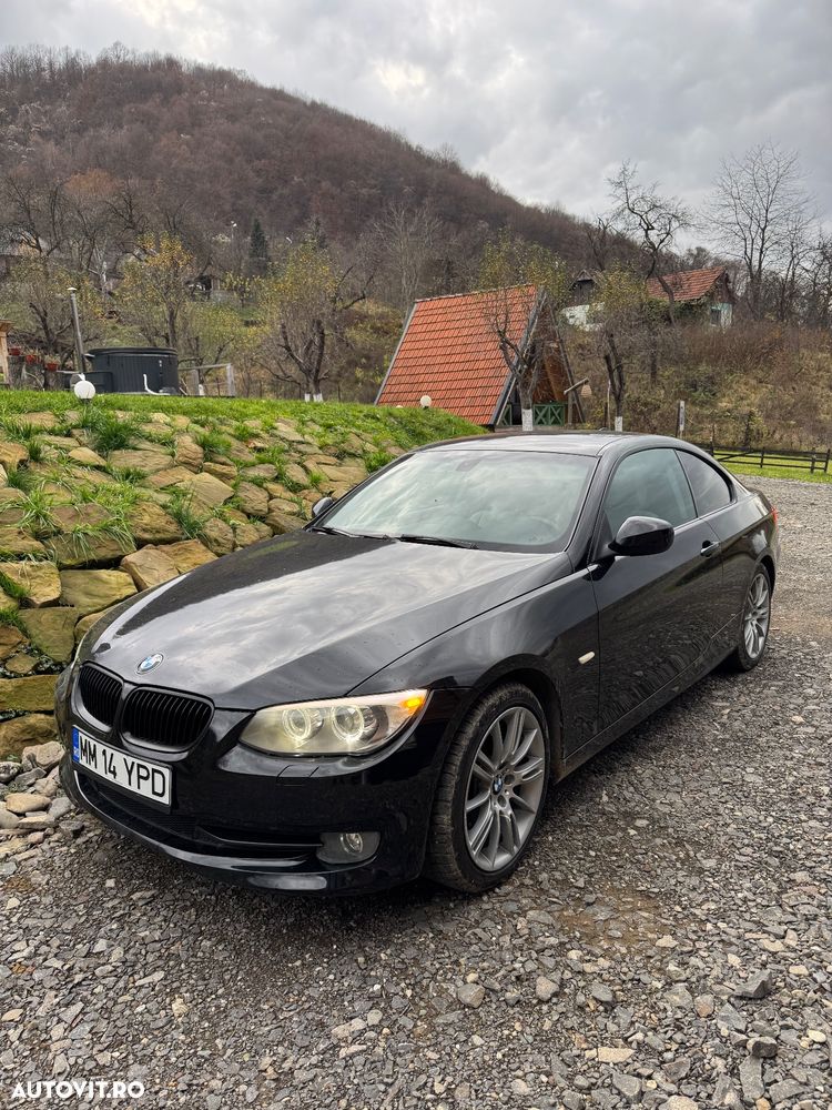 BMW Seria 3 320d xDrive Coupe Aut. Edition Exclusive - 18