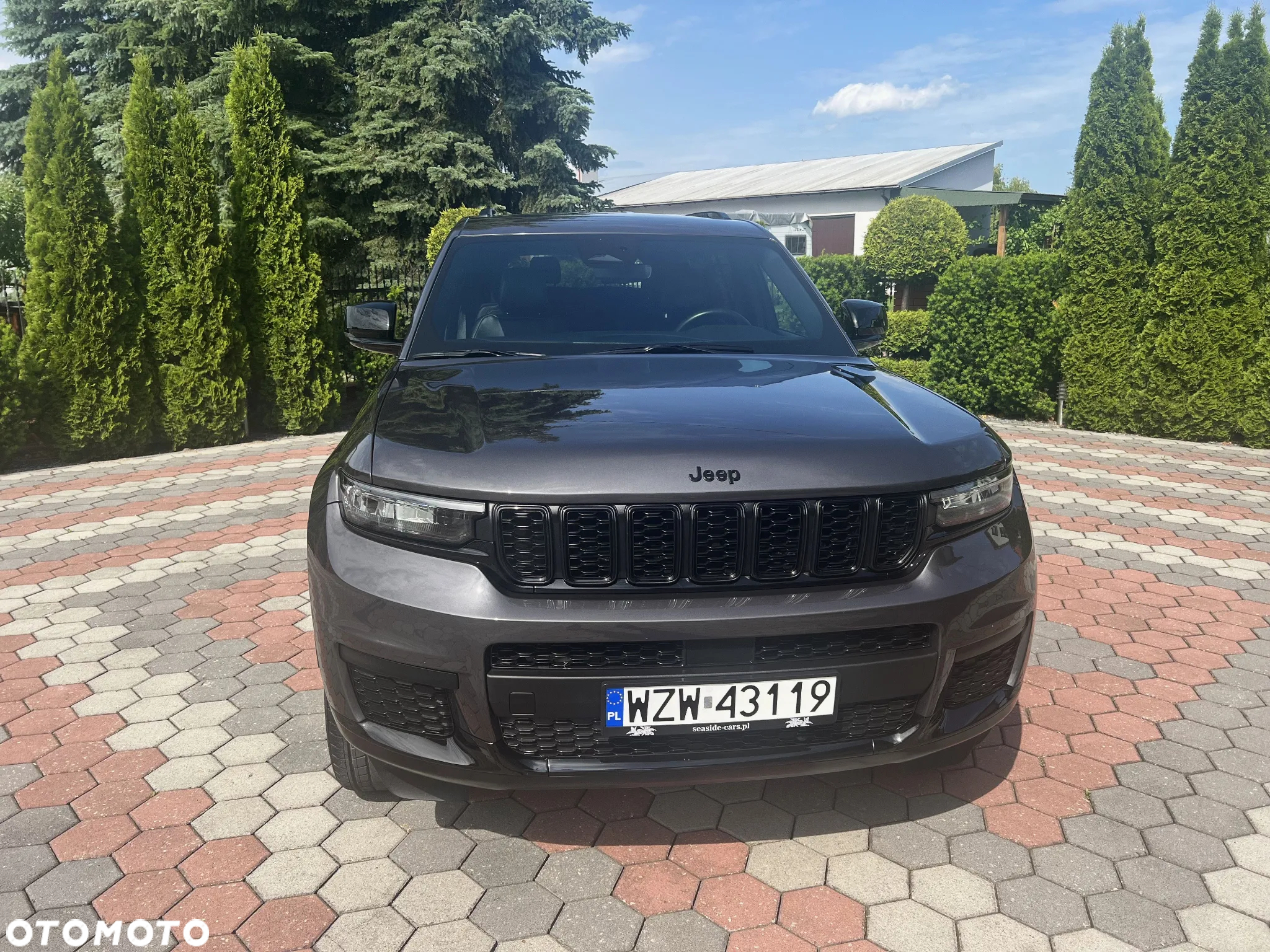 Jeep Grand Cherokee - 4
