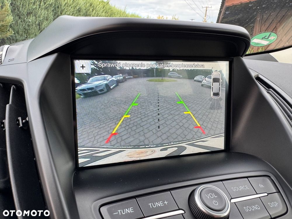 Ford Kuga - 23