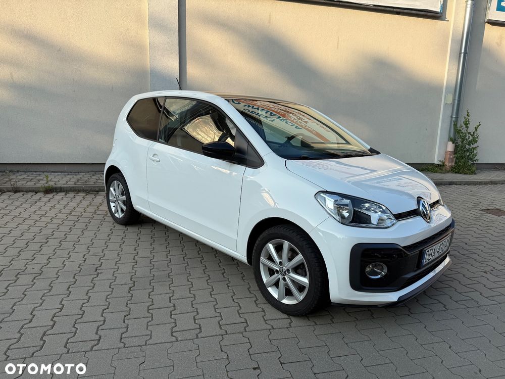 Volkswagen up! TSI high - 1