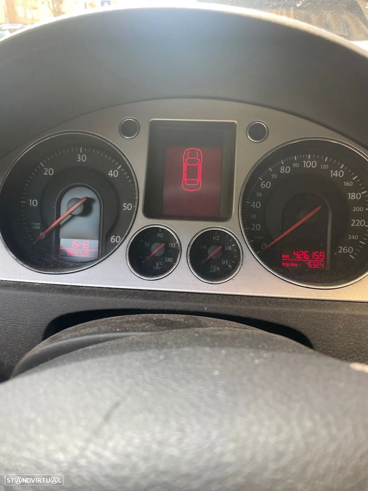 VW Passat Variant 2.0 TDI Sportline - 7