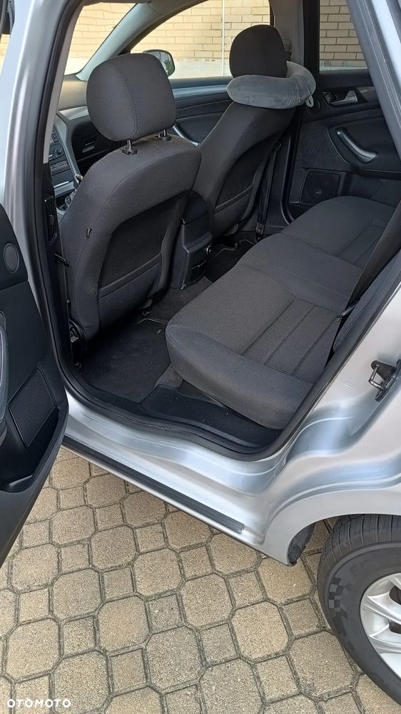 Ford Mondeo 2.0 TDCI Titanium - 10