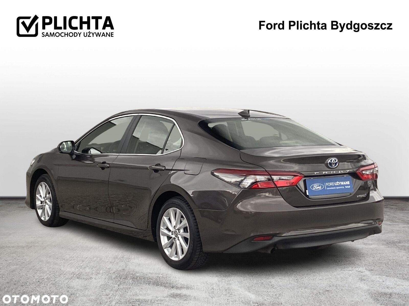 Toyota Camry 2.5 Hybrid Comfort CVT - 3