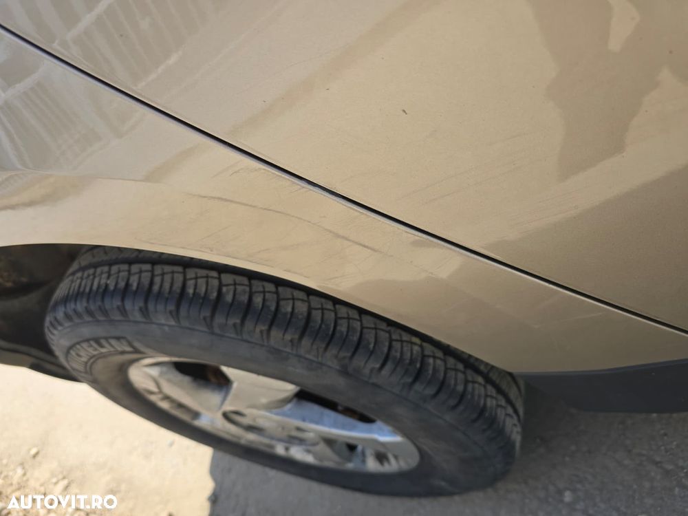 Dacia Duster 1.6 SCe 4WD Comfort - 7