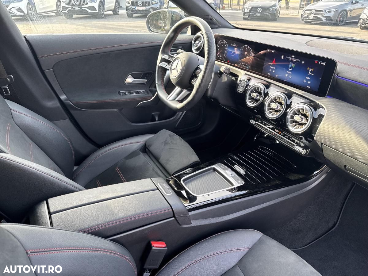 Mercedes-Benz CLA 250 e Coupe - 12