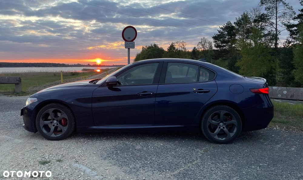 Alfa Romeo Giulia - 14