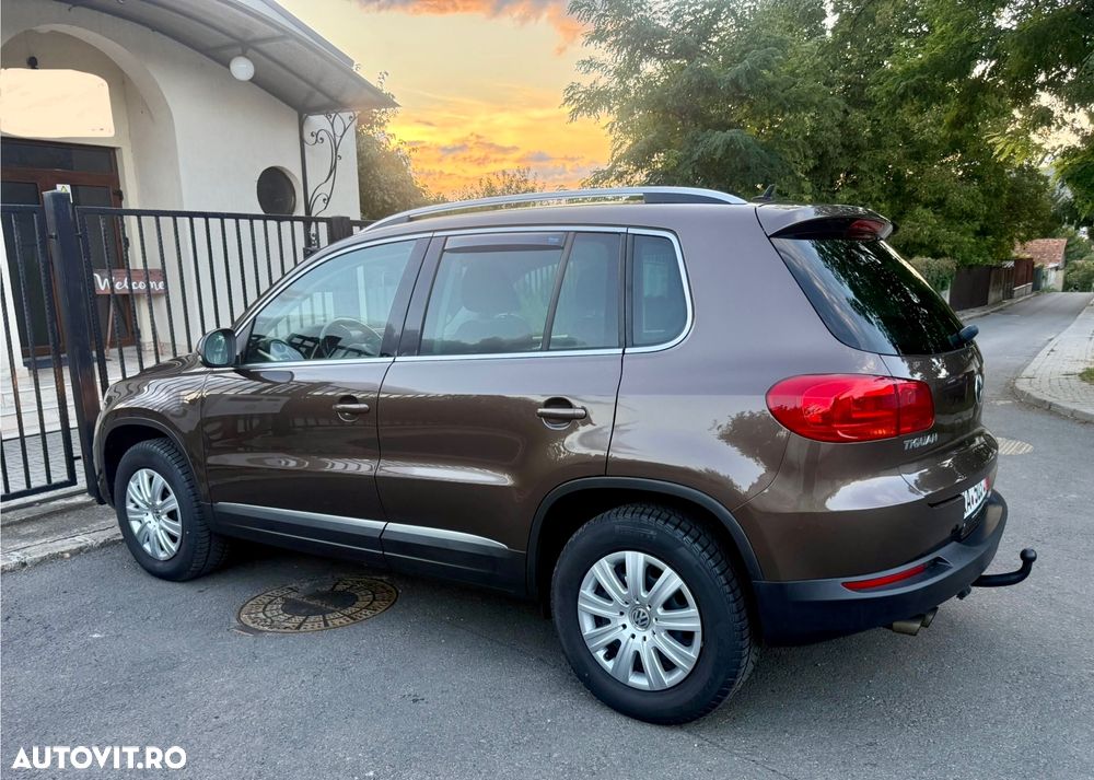 Volkswagen Tiguan 1.4 TSI BlueMotion Technology Exclusive - 4