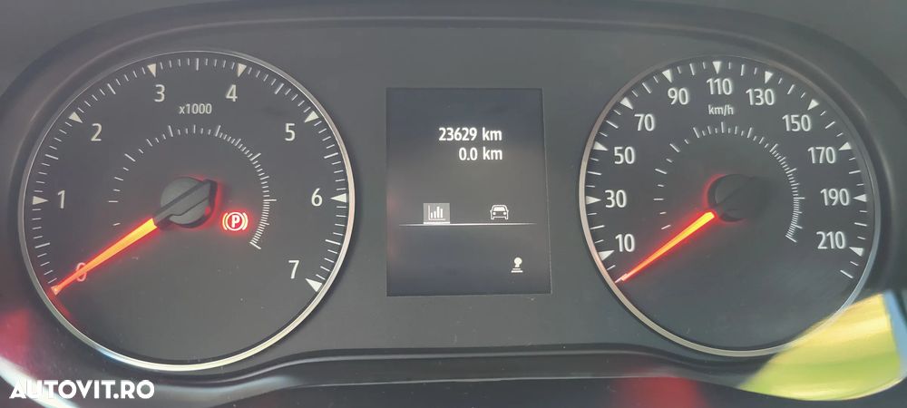 Dacia Sandero TCe 90 MT6 Comfort - 27