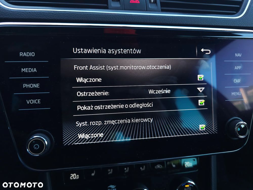Skoda Superb 2.0 TDI Style - 27