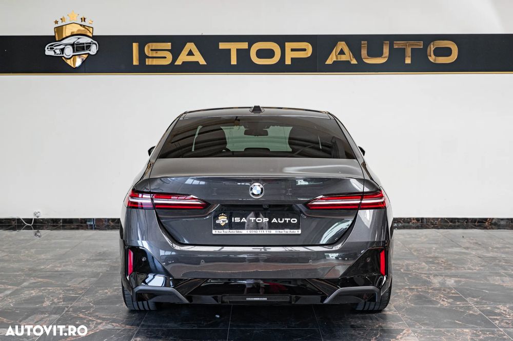 BMW Seria 5 520d AT MHEV - 33