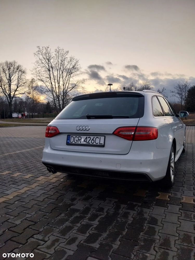 Audi A4 Avant - 10