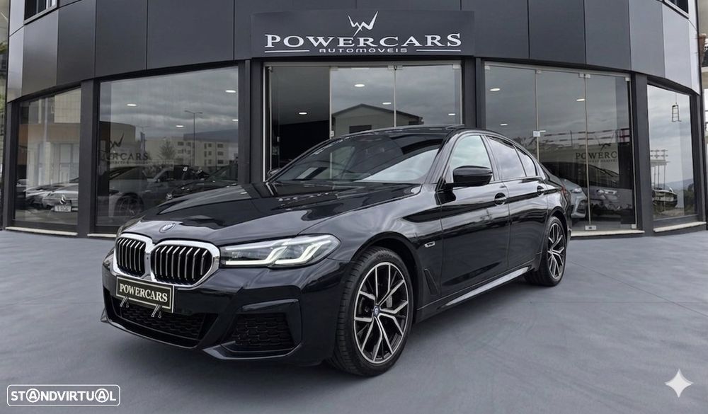 BMW 530 e Pack Desportivo M - 3