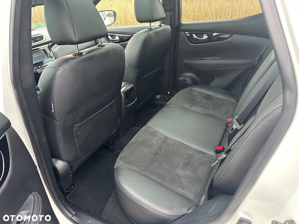 Nissan Qashqai 1.6 DIG-T Tekna+ - 11