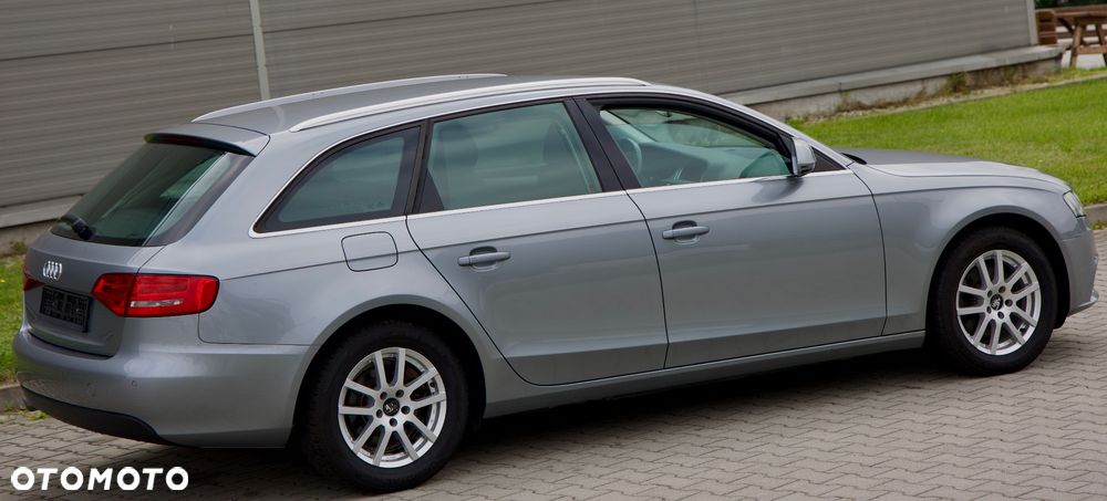Audi A4 Avant 1.8 TFSI Attraction - 8