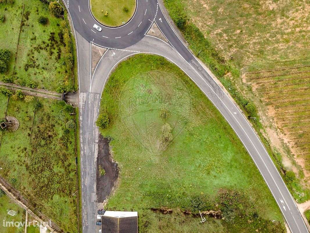 Terreno  para venda - Grande imagem: 2/7