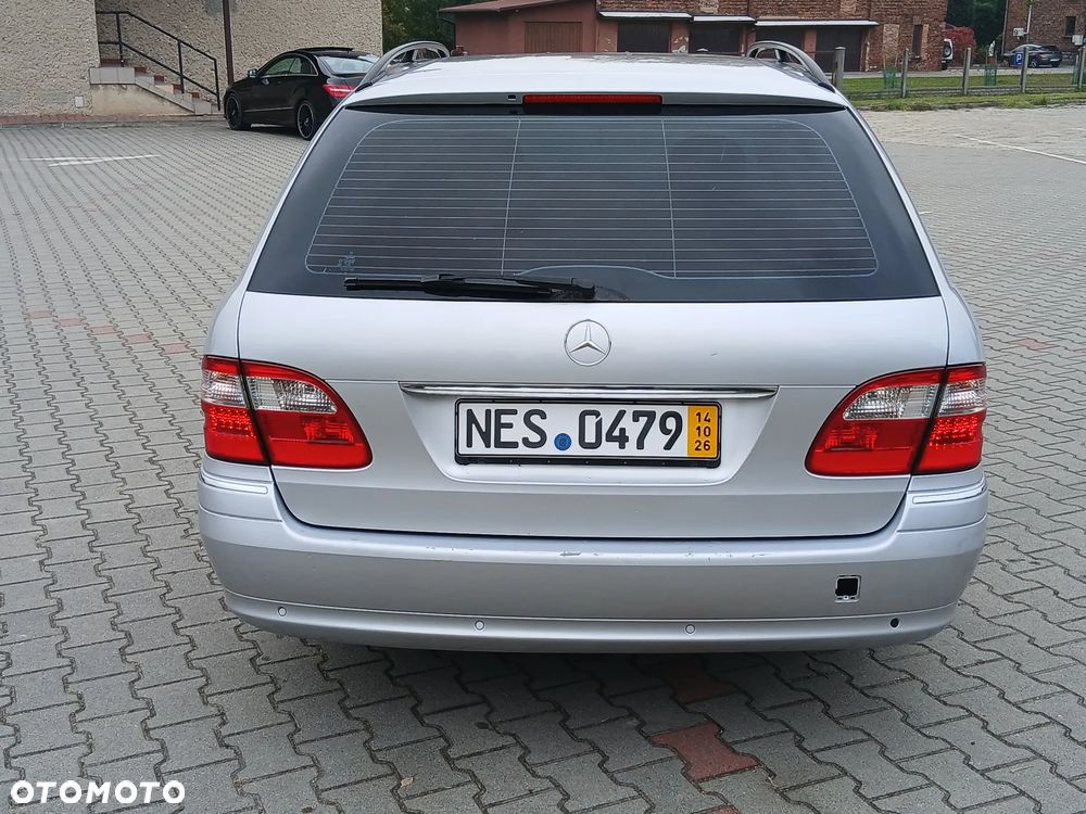 Mercedes-Benz Klasa E - 14