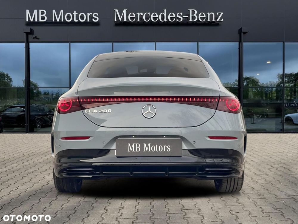 Mercedes-Benz CLA - 8