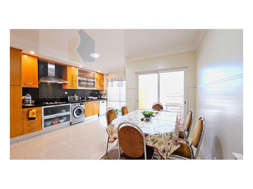 Apartamento T3 em Santa Cruz, Torres Vedras! - Grande imagem: 3/22
